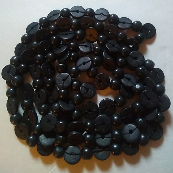 VTG Hand-crafted Xtra Long Wooden Bead Necklace - Picture 8 of 8